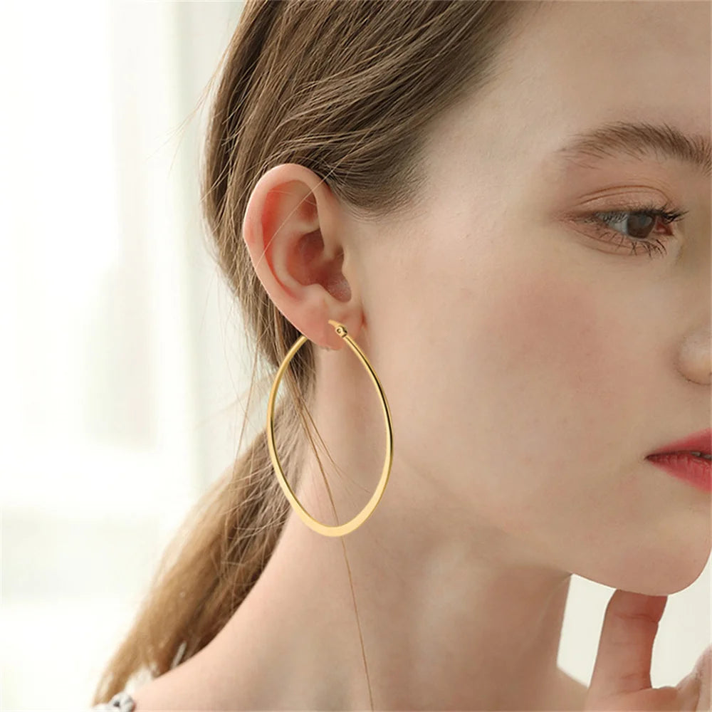 Sommerset Hoop Earrings Made with Stainless Steel Sommerset Hoop Earrings Made with Stainless Steel